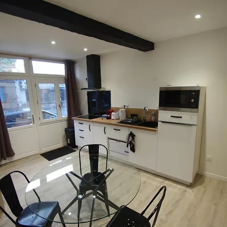 Le Cladel - 4 Pers / Proche Hopital Et Eurythmie Appartement